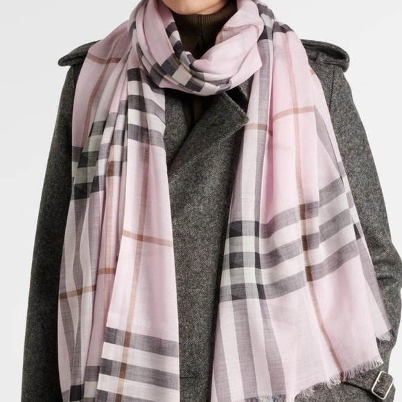 Burberry Accessories - Burberry Nova Check Large Scarf Wool Silk Blend Designer Luxury Old Money 84X27